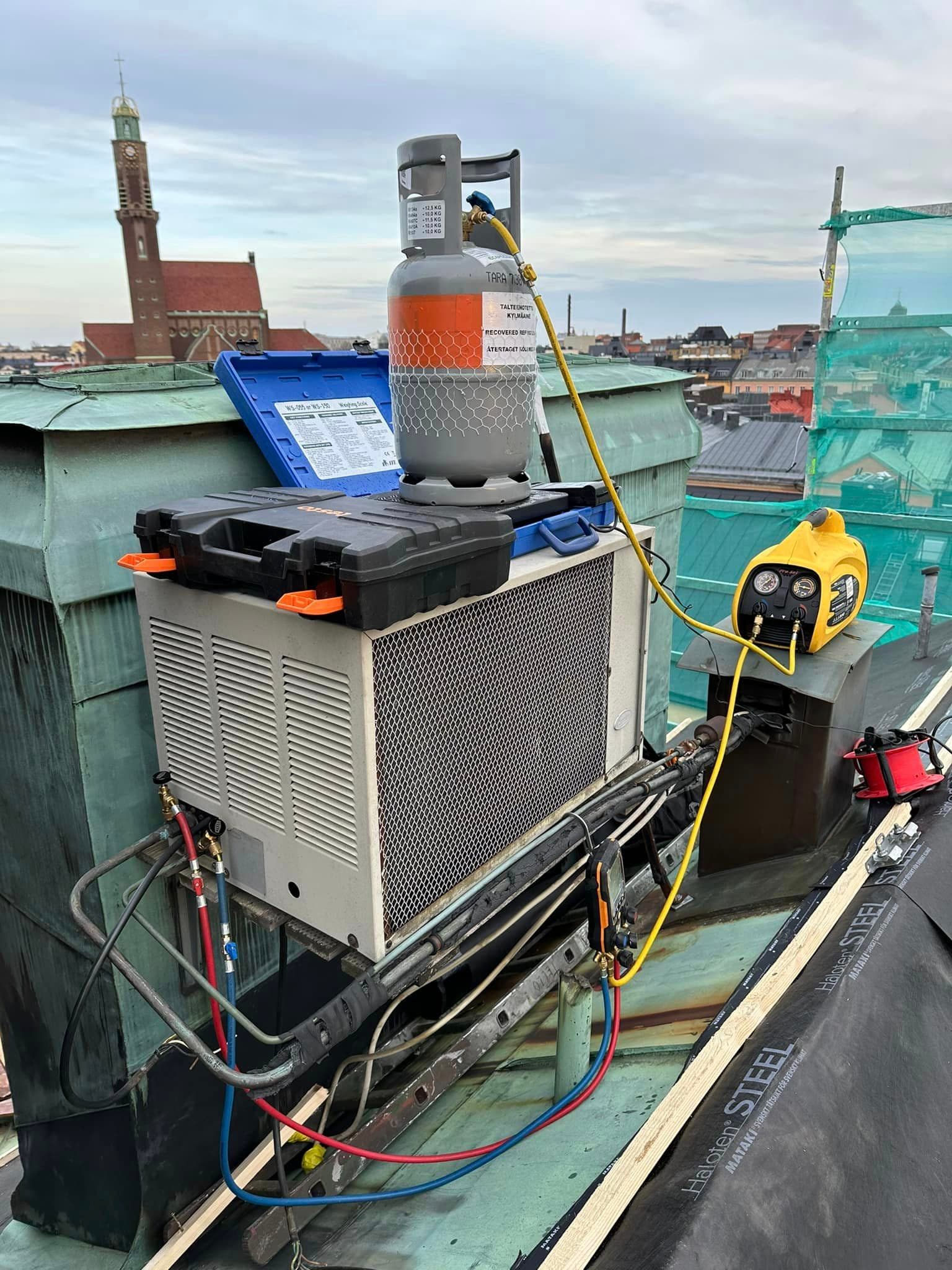 Thermia värmepump på stockholms tak